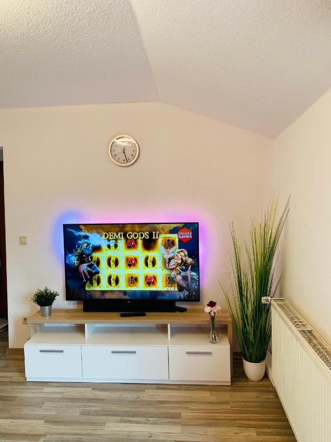 T&T Ferienwohnung Rheinbrohl Luaran gambar